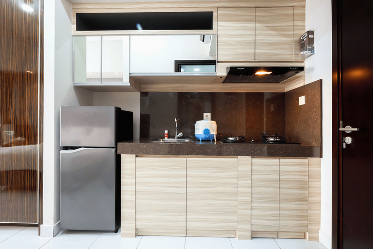 Others 4, Exclusive Studio Casa De Parco Apartment By Travelio, Tangerang