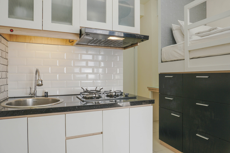 Others 4, Comfy and Beautiful Studio Green Pramuka Apartment By Travelio, Central Jakarta