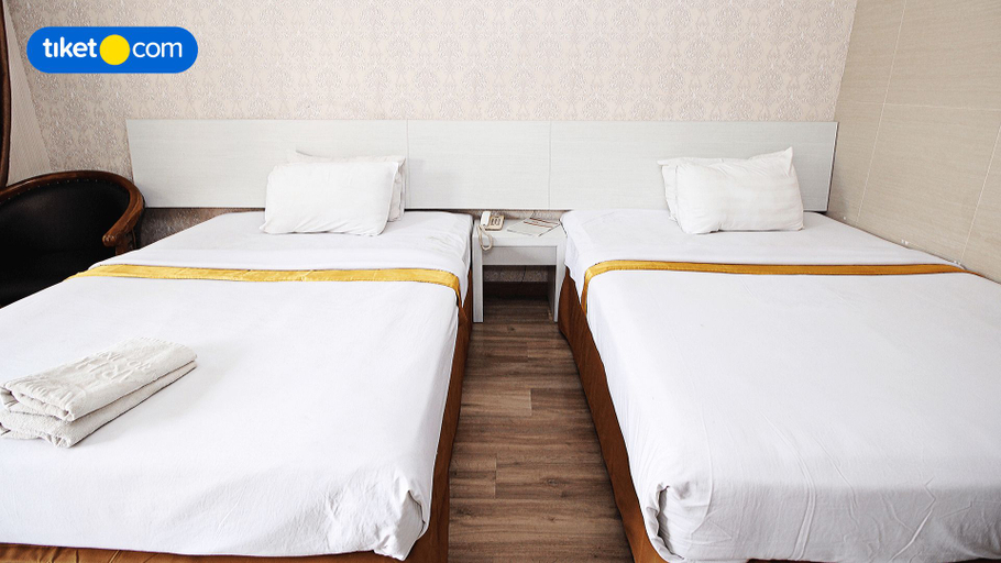 Bedroom 3, Hotel Sinar 2 Surabaya, Surabaya