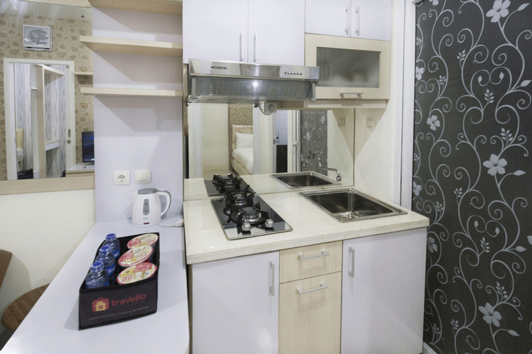2 BR Apartment Green Pramuka City By Travelio, Central Jakarta