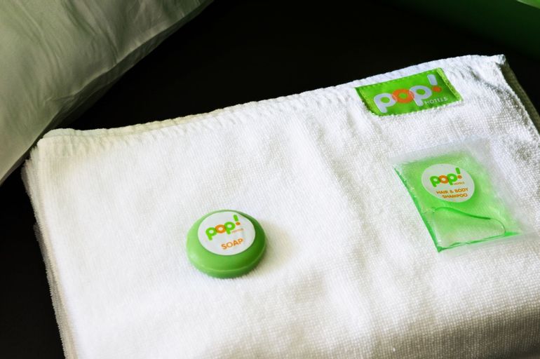Bedroom 3, POP! Hotel Gubeng Surabaya, Surabaya