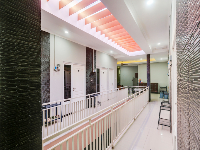 Exterior & Views 5, OYO 3971 Griya Loka Syariah 1 Sampangan, Semarang