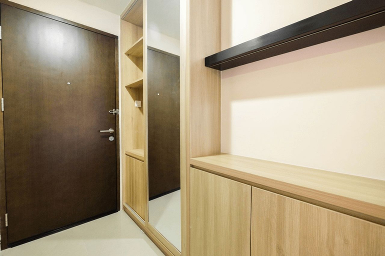 Public Area, Fully Furnished Studio Apartment at Mustika Golf Residence By Travelio, Cikarang
