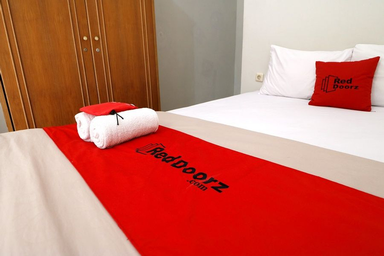 Bedroom 5, RedDoorz Plus @ Karet Pedurenan 3, Jakarta Selatan