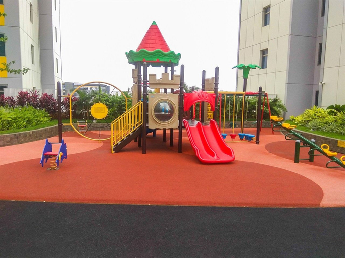 Family & Kids, Wonderful Studio The Springlake Summarecon Apartment By Travelio, Bekasi