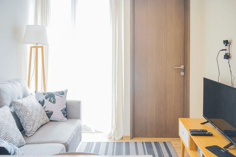 Bedroom 5, Cozy and Relaxing 2BR Apartment @ Emerald Bintaro By Travelio, Tangerang Selatan