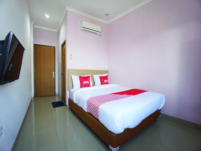 OYO 1573 Mahera Guest House, Manado