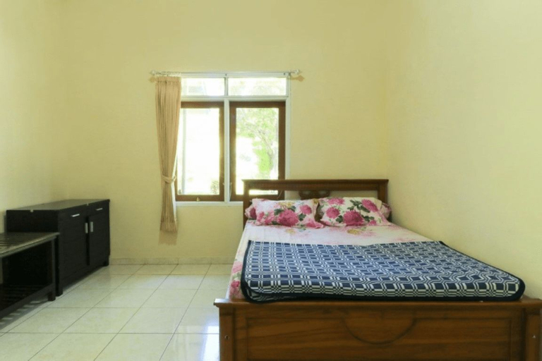 Bedroom 3, VIlla Bunga, Malang