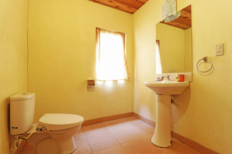 Tuk Tuk Timbul Bungalows, Samosir