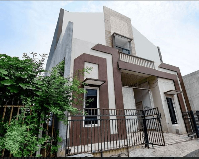 Exterior & Views, Penthouse Semarang, Semarang