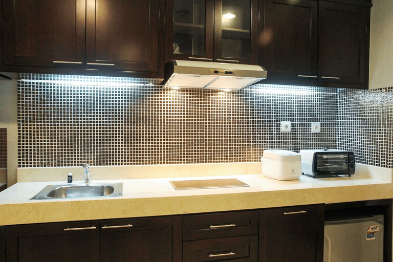 Others 3, Elegant 1BR Kemang Village Apartment By Travelio, South Jakarta