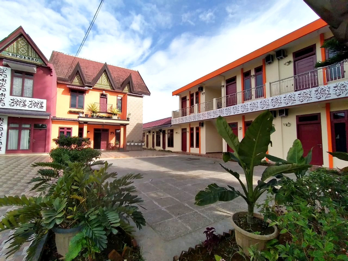 Sapo Karo Rest House, Karo