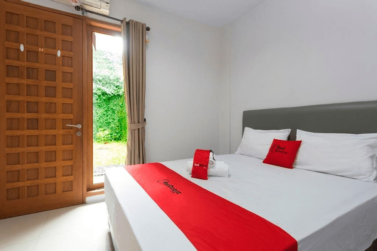 Bedroom 28
