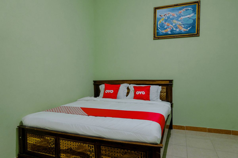 OYO 1689 Sumber Urip Family Homestay Syariah, Malang