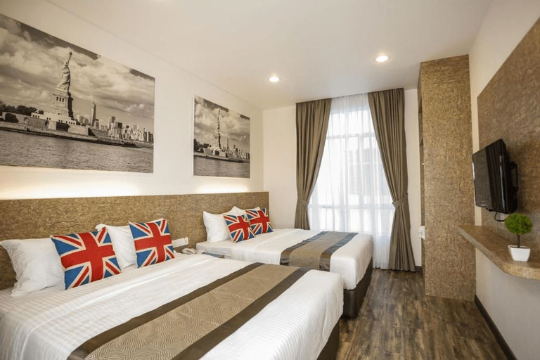 Bedroom 13