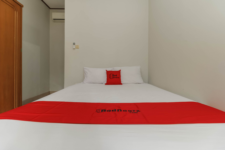 Bedroom 12