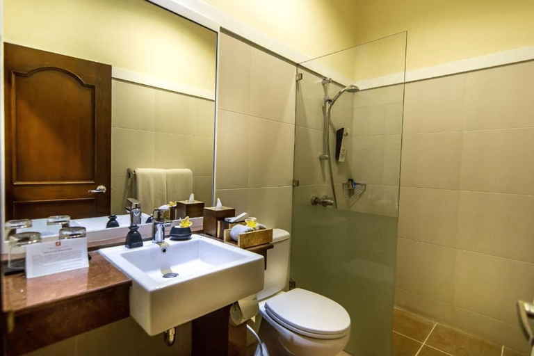 Bathroom 5, Seminyak Square Hotel And Villas, Badung