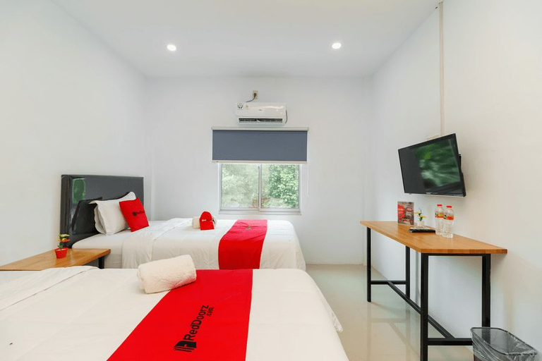 RedDoorz Plus near Kualanamu International Airport 2 (temporarily closed), Deli Serdang