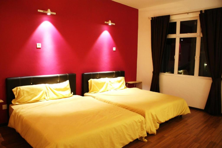Bedroom 4, Shamrock Seaview 11 Villa, Penang Island