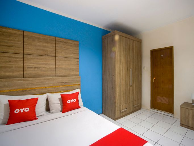 OYO 3754 Prosperity Mansion, West Jakarta