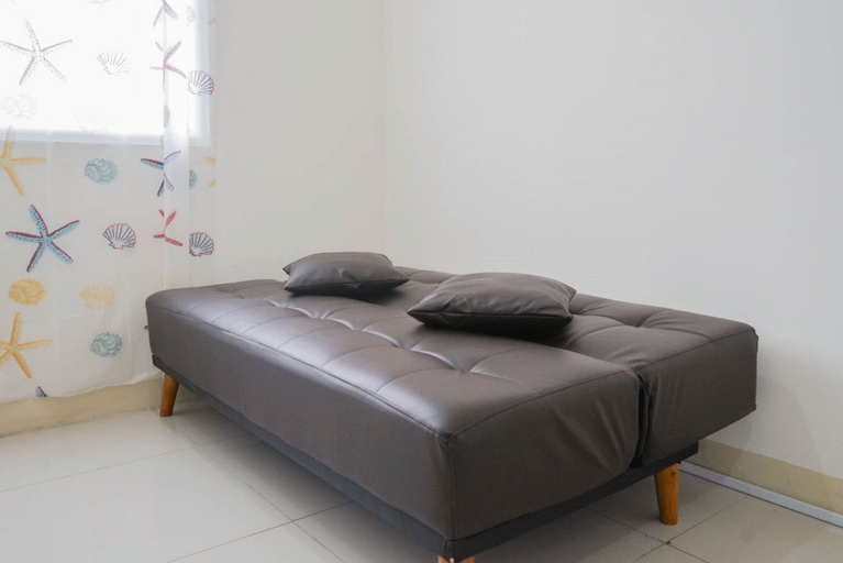 Bedroom 2, Comfortable 2BR Apartment at Green Pramuka near Mall By Travelio, Jakarta Pusat