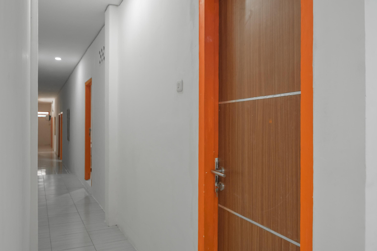 Public Area 5, RedDoorz near Trans Studio Mini Palembang, Palembang