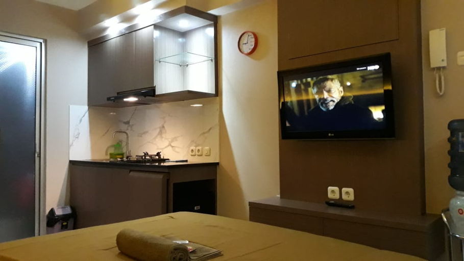 Bedroom 5, Bassura City Apartment by Max Property, East Jakarta
