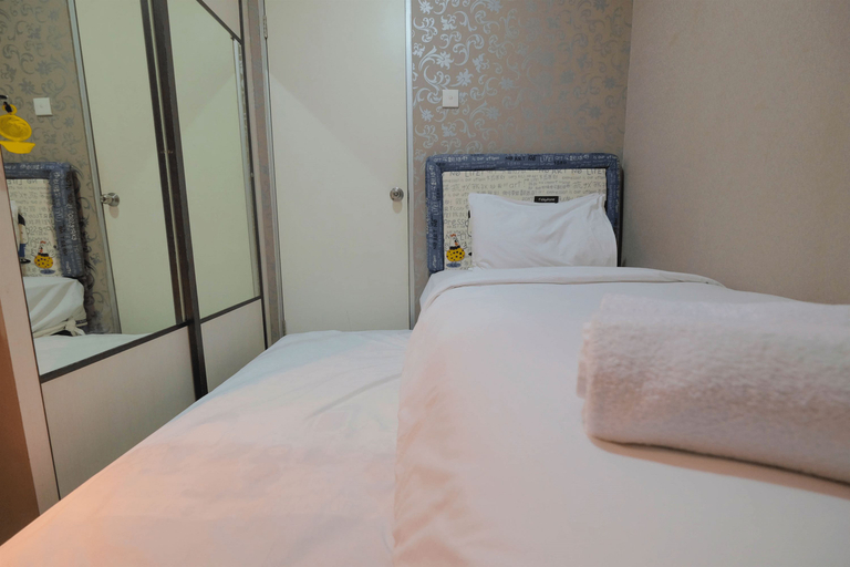 Bedroom 2, Emerald Functional 2BR Apartment Gading Nias By Travelio, North Jakarta