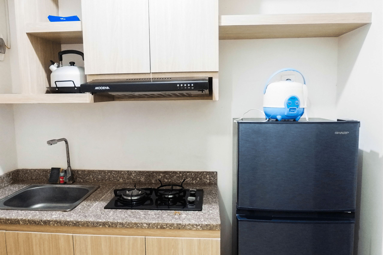 Modern Studio Apartment at Pavilion Permata 2 By Travelio, Surabaya