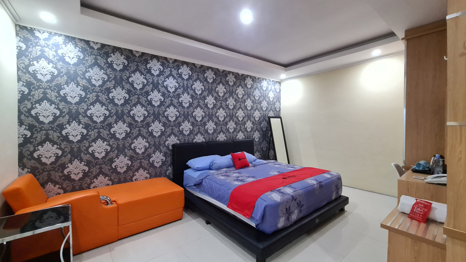Bedroom 1, RedDoorz Plus @ Pamanukan, Subang