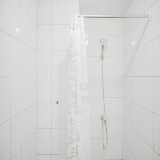 Bathroom 4, Minimalist 2BR at Emerald Bintaro Apartment By Travelio, Tangerang Selatan
