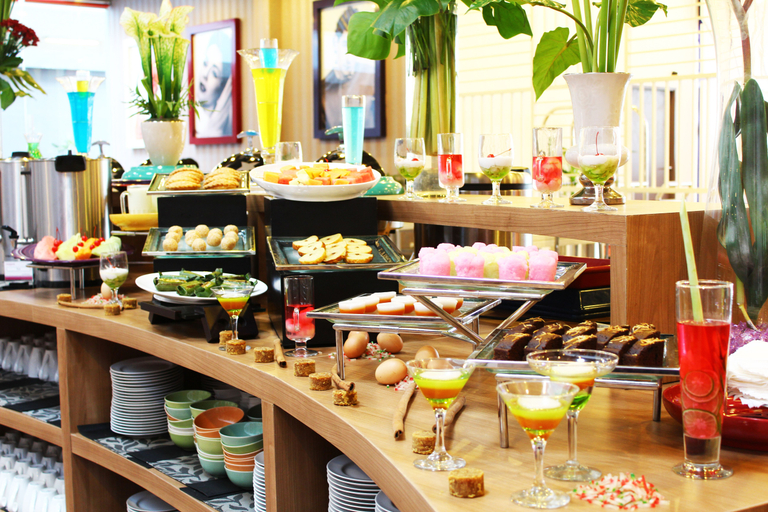 Fame Hotel Gading Serpong - Food & Drinks