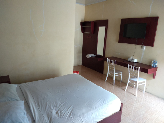 Bedroom 4, Juma Eluk Hostelry, Karo