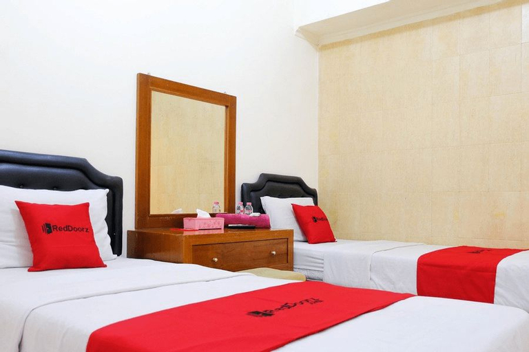 RedDoorz near Universitas Kristen Satya Wacana, Salatiga