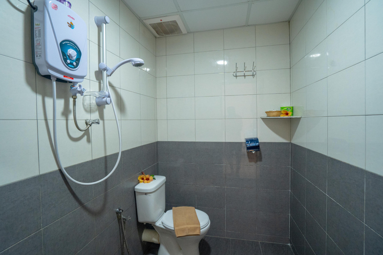 Bathroom 4, Paretto Seaview Hotel @ Cenang Beach, Langkawi