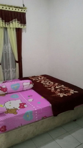 Villa 3 Saudara, Malang