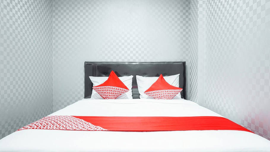 Bedroom 3, OYO 2609 Black Dots, Cimahi