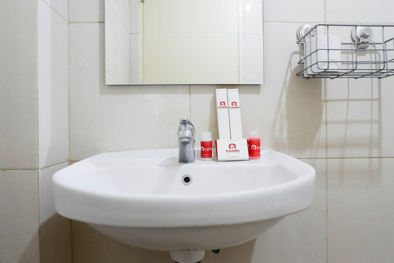 Bedroom 5, Strategic Studio Apartment at Orchard Supermall Mansion By Travelio, Surabaya