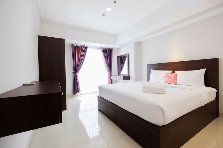 Bedroom 1, Simple Furnished Studio Apartment at Maple Park, Jakarta Utara