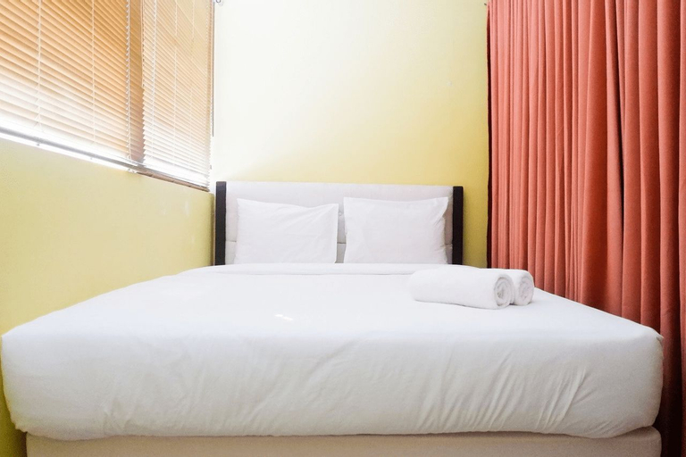 Bedroom 4, Comfy Studio at High Point Serviced Apartment By Travelio, Surabaya