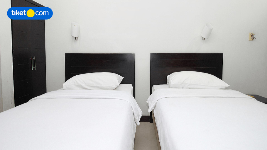 Bedroom 24