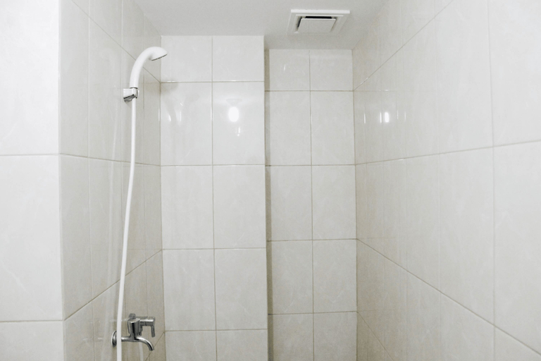 Bedroom 4, Best Price 2BR Apartment @ Springlake Summarecon By Travelio, Bekasi