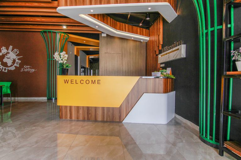 Public Area 3, Capital O Millenium Inn Medan, Medan