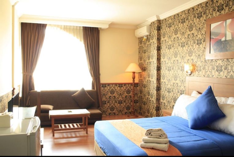 Iscalton Courteous Hotel, Sukabumi