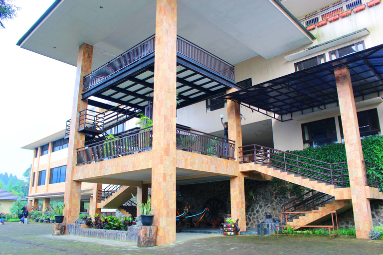Erema Village, Bogor
