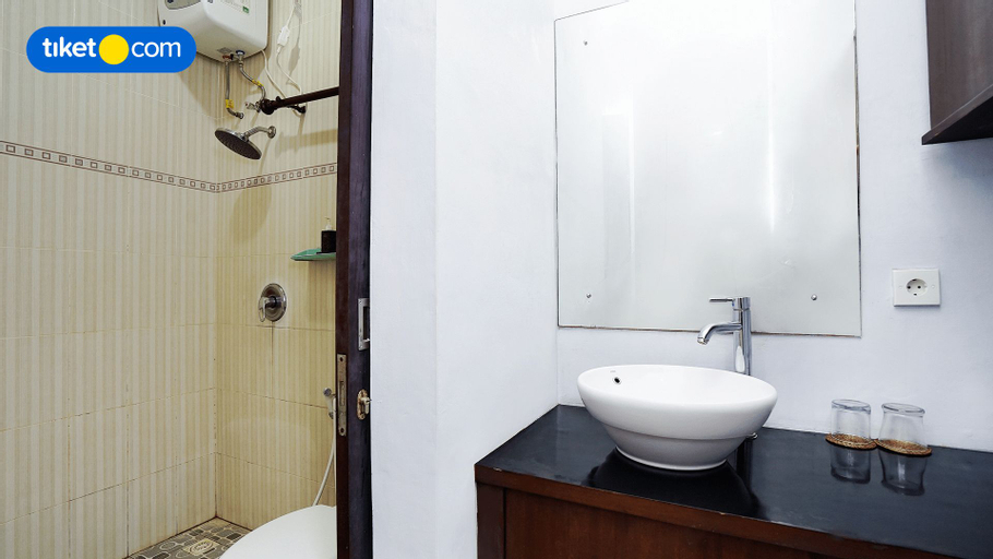 Bedroom 3, Radha Homestay, Denpasar