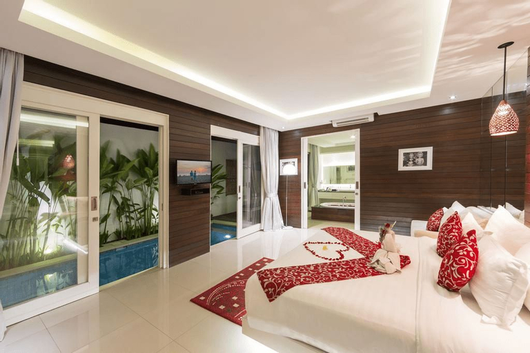 Bedroom 30