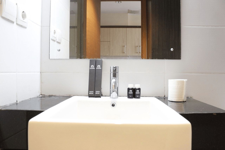 Others 5, Scenic & Comfy Studio at Beverly Dago near ITB By Travelio, Bandung