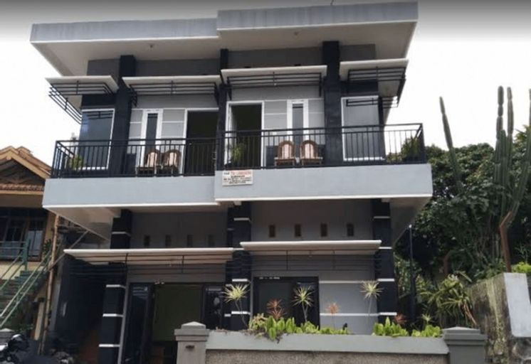 Exterior & Views 2, Villa Tri Langgeng, Malang