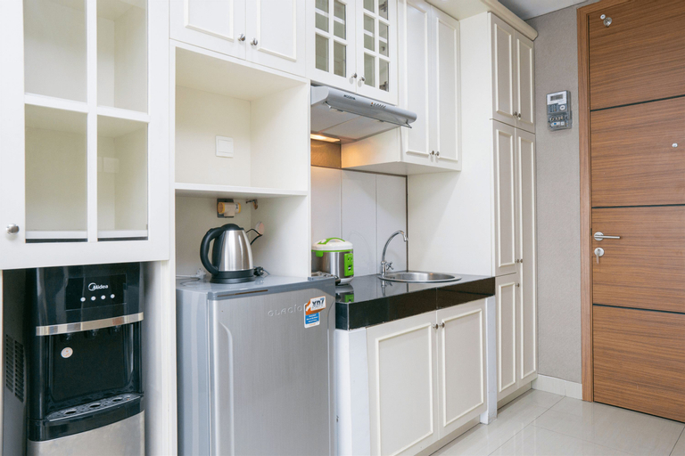 Lavish Design 1BR Dago Suites Apartment By Travelio, Bandung